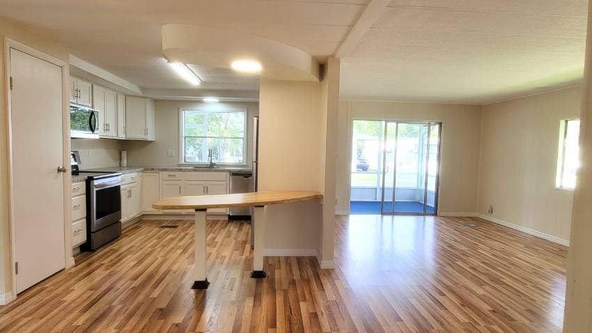 134 Baywood Dr. a Dundee, FL Mobile or Manufactured Home for Sale
